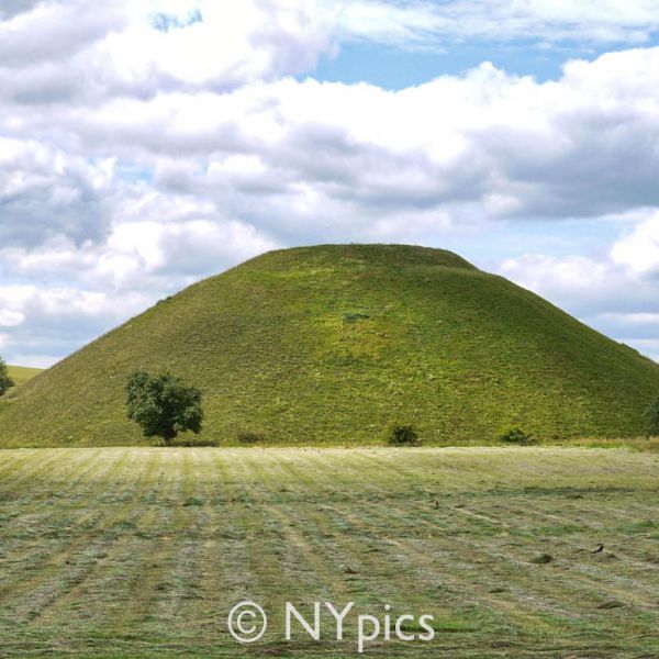 Silbury Hill, near Avebury, Wiltshire