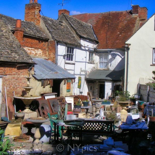 Salvage And Reclamation, Faringdon