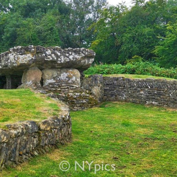 Tinkinswood Burial Chamber, Vale of Glamorgan, Near Cardiff